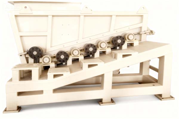 MSC系列高压煤泥筛分破碎机(图1) MSC系列高压煤泥筛分破碎机(图1)